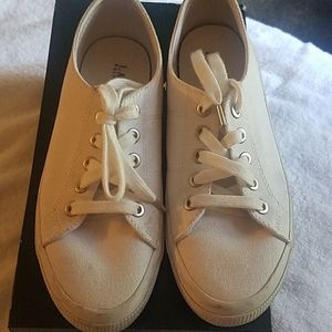 Lauren white canvas sneaker